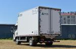 Freezer Truck For Sale Sinotruck Howo 4*2 Single Axle Refrigerator Truck Van Box