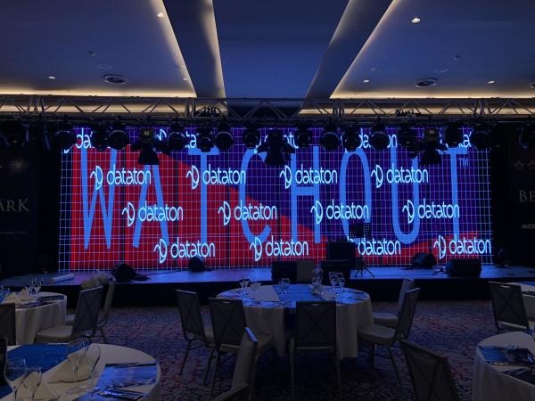 Lightweight Indoor Rental LED Display 3840Hz Curved LED Display Rentals Event
