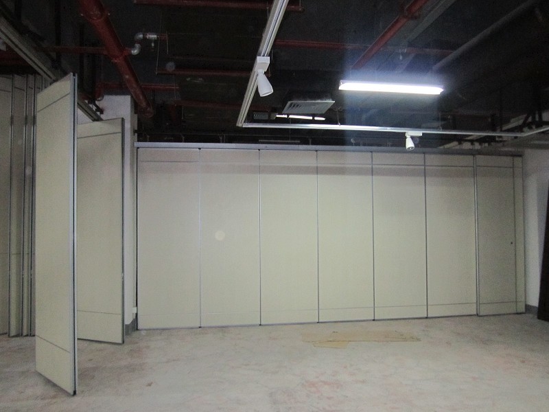 Banquet Hall Sliding Sound Proof Partitions Singapore / Mobile Acoustic Partition Walls