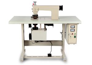 China 6cm/S non woven Ultrasonic Seam Sealing Machine 380V 40 KHZ Frequency factory