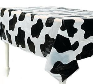 China PEVA 54x108 Inch Disposable Plastic Tablecloths Embossing factory
