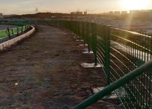 China Highway Bilateral Guardrail Barbed Wire Isolation Fence factory
