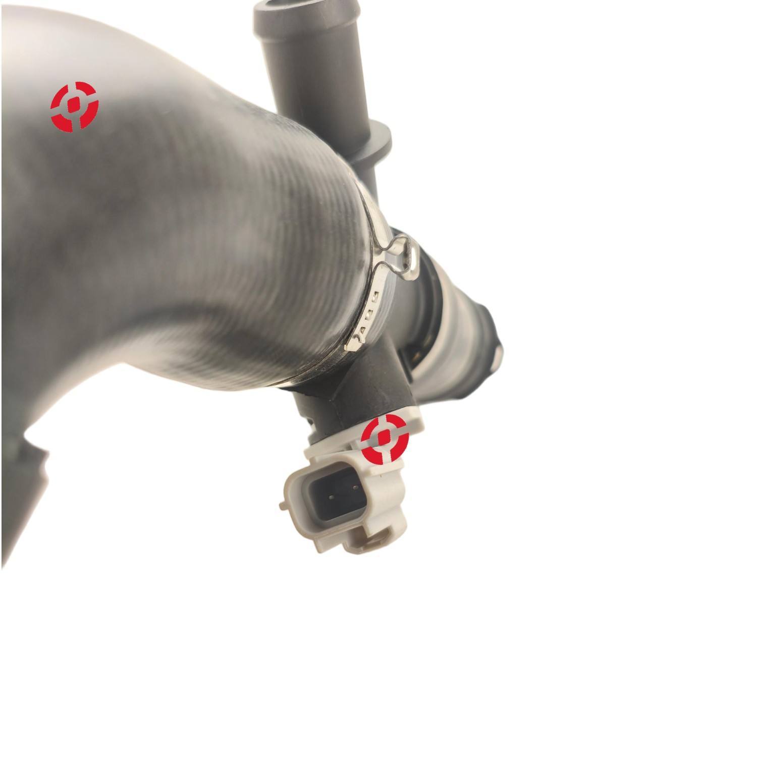 Lower radiator hose OE LR050855 Lower radiator coolant hose water pipe for Land