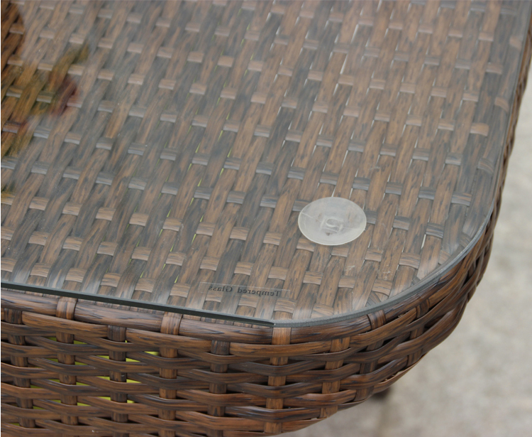 Outdoor Rattan Furniture for Coffee Shop Tempered Glass Top Table and Chair Set
