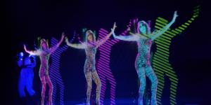 China 3D Virtual Holographic Projection System 5x6 meter , Stage Artist holography for Event factory