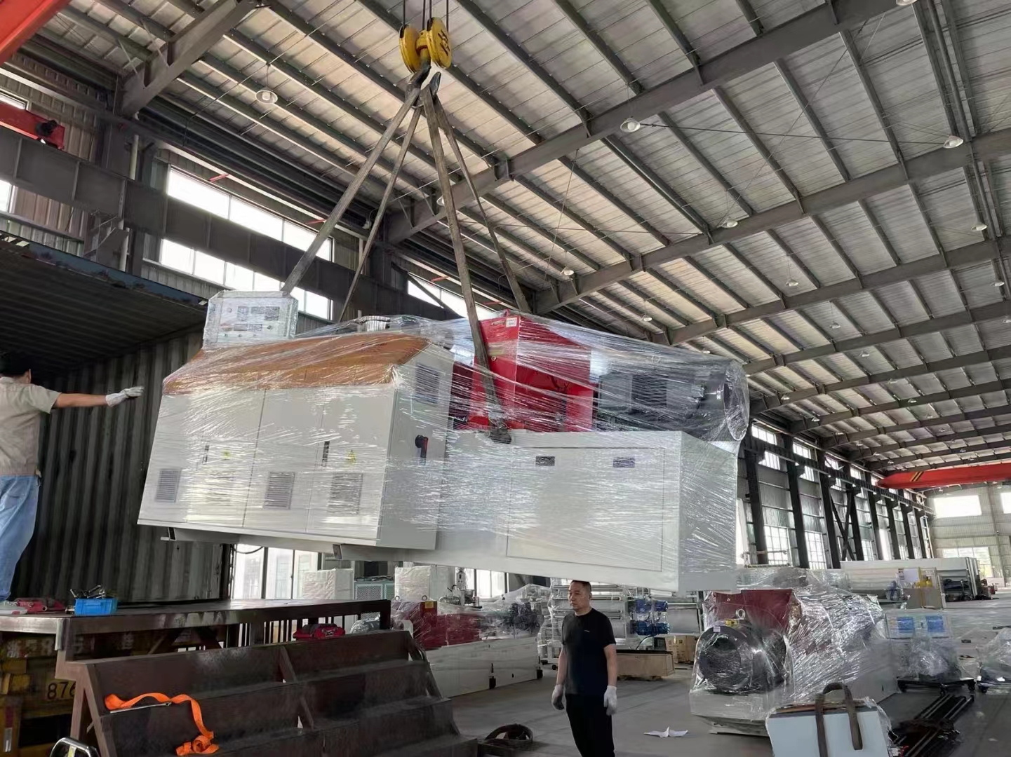 125kW Single-screw SLG63 PE Pipe Extrusion Line for Water and Gas Supply Professional