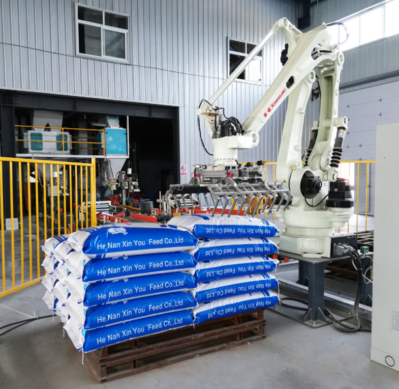 Bottle Box Automatic Palletizer Machine For Bags Animal Feed Poultry Pellet