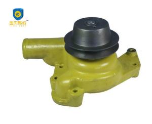 China Excavator Pumps PC200-3 S6D105 Water Pump Yellow Color With Part No 6136-62-1102 factory
