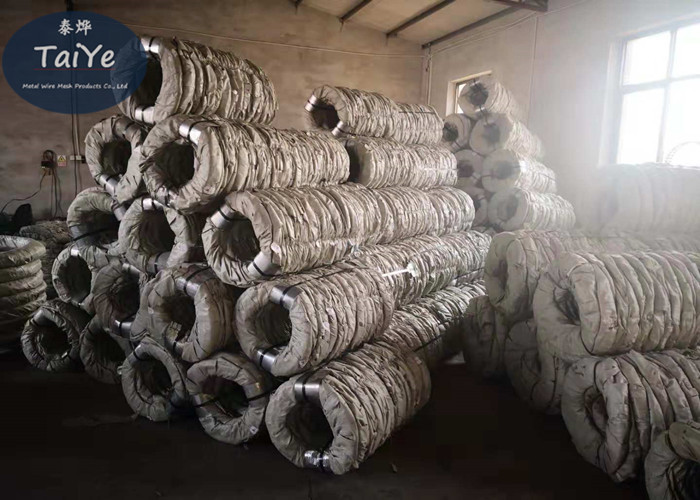 Galvanized Ribbon Barbed Wire Razor Customized Wire Prison Wire Fence