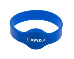 China Silicone IP68 Custom RFID Wristbands For Leisure Areas factory