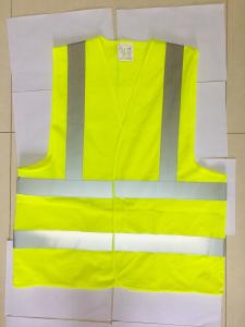 China Velcro Type Polyester Safety Vest 60g-120g Green Hi Vis Vest factory
