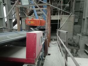 China Rugged IP65 Industrial Belt Conveyor Metal Detector With Easy Operation Panel factory