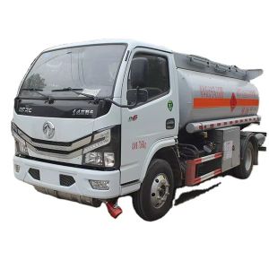 China Dongfeng Dolica 4.5 Cubic Refueling Truck on sale