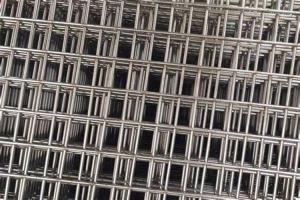 China Construction Spot Welded Wire Mesh Panels Galvanized Steel 3inch Aperture factory