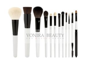 China Professional Pearl Cosmetic Brush Kit With Nature Hair Bristles factory