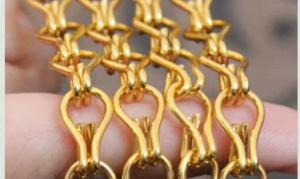 China Gold Color Fly Screen Chain Curtain No Rust With 1.6mm / 2.0mm Wire Diameter factory