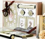 Newborn Baby Handprint and Footprint Photo Frame Kit with an Baby-safe Ink Pad
