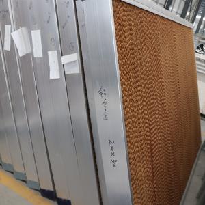 China 7090 7050 Evaporative Water Cooling Pad For Poultry Shed factory
