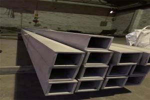 China Construction Galvanized Steel Hollow Sections Rectangular Welded Steel Pipe factory