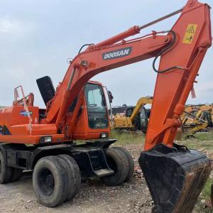 China China wheeled excavator Doosan 150 second hand excavator heavy machine large excavator factory