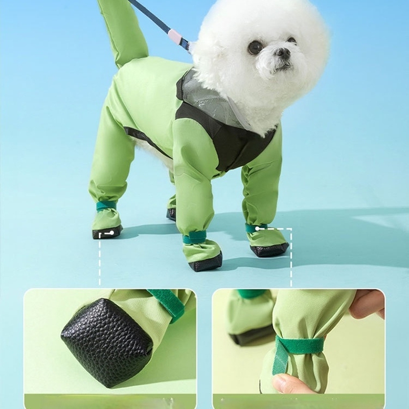 Stormproof Hooded Quick-drying Dog Raincoat 3D Tailoring High Elasticity