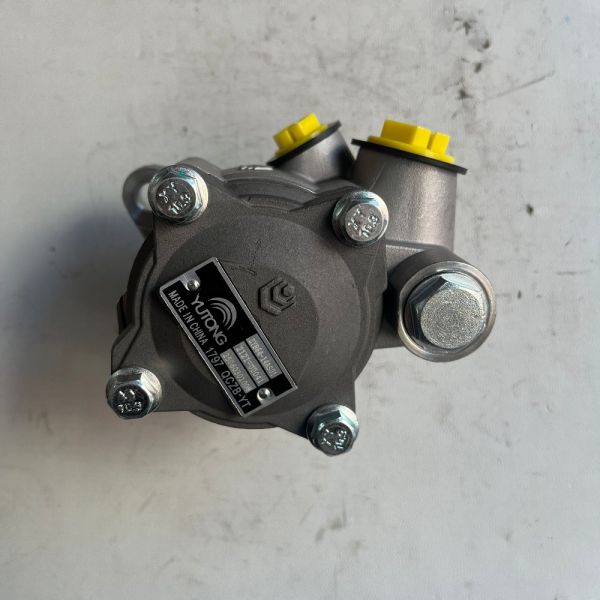 Electro-Hydraulic Steering Pump for Yutong New Energy Buses | PN: 2121-00041