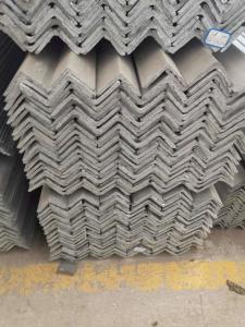 China Carbon 30*30*3mm Galvanised Angle Bar High Strength factory