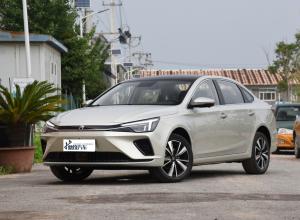 China 2024 ODM 520KM New Energy Electric Car Vehicle RISING AUTO ER6 Used Sedan EV Cars factory