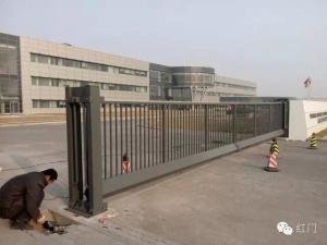 China Industrial Motorized Automatic Cantilever Sliding Gates With Photocells factory