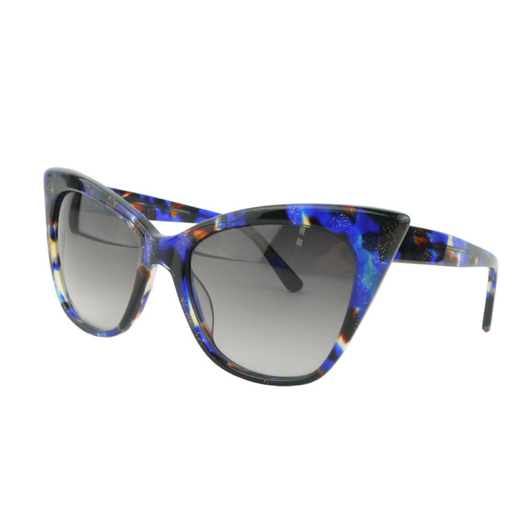 High Flexibility Lifestyle Eyewear , Stylish Sunglasses Stable Chemical Performance