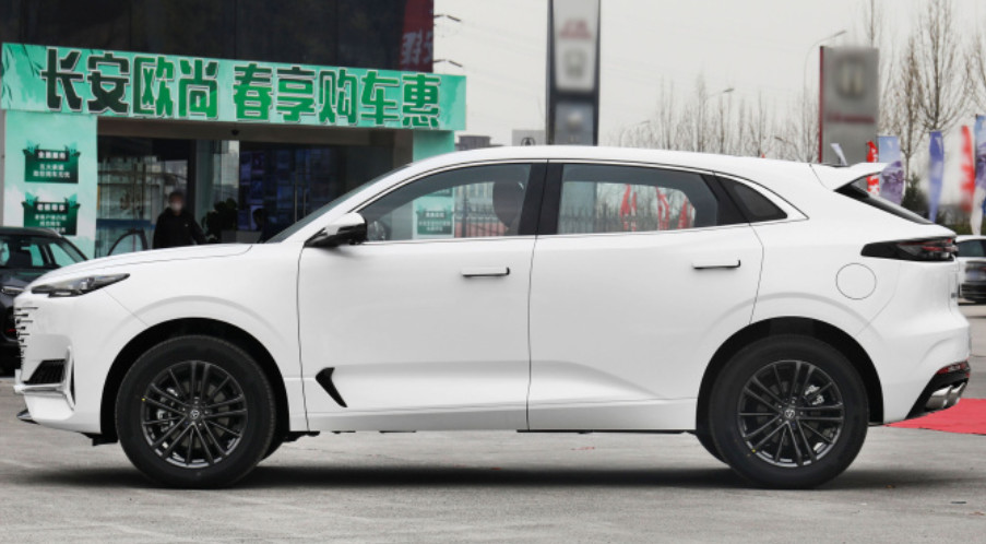 Changan 2023 UNIK 2.0T Two Wheel Yueshang Version 5 Door 5 seats SUV