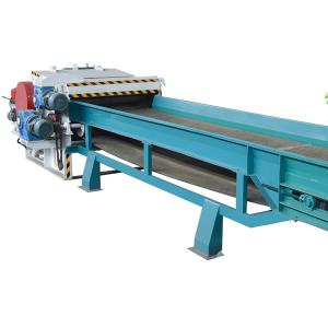 China Heavy Duty Electric Wood Pallet Shredder Machine factory