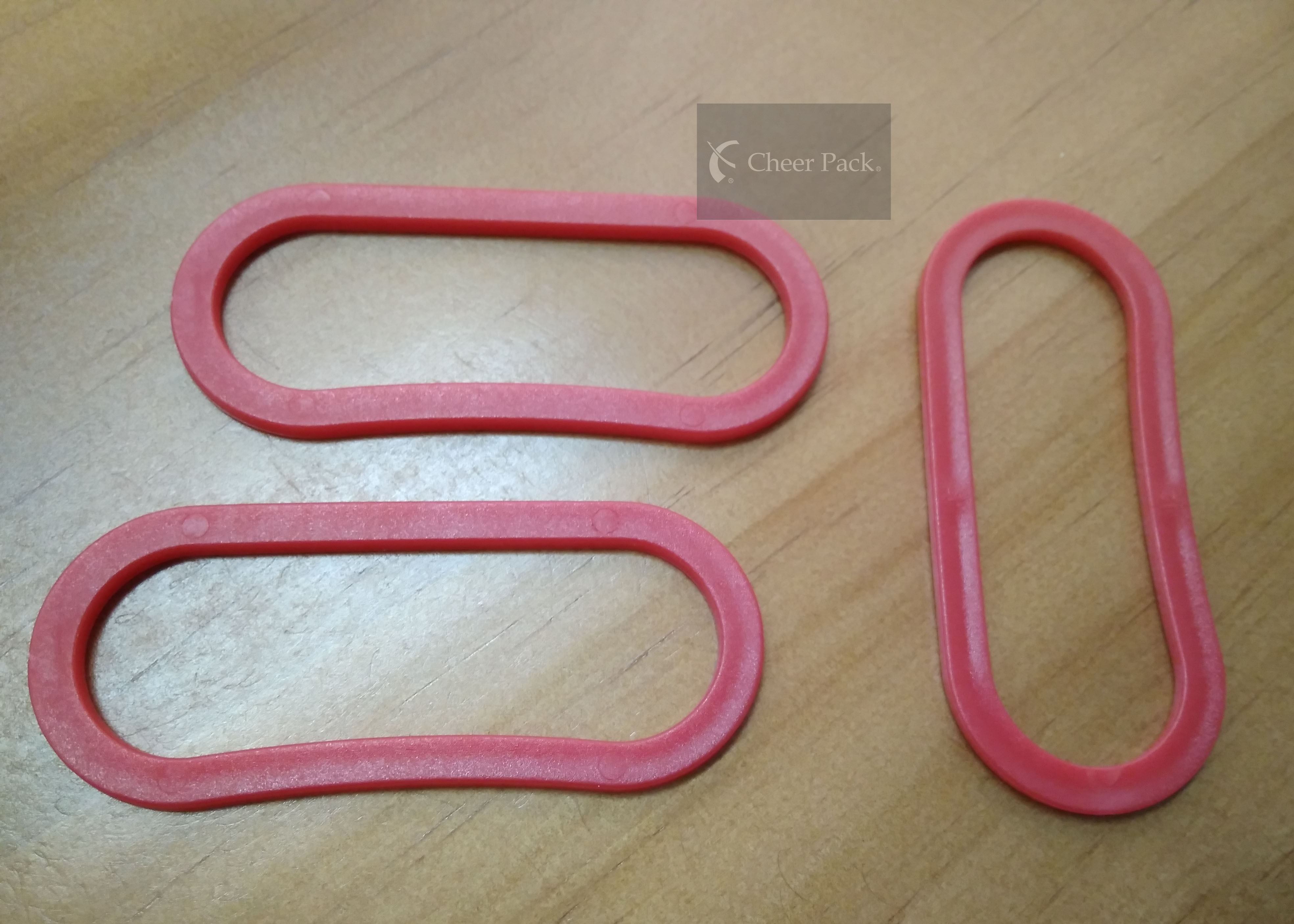 Heat Seal Style Plastic Bag Handles Red Color PE Carrier Bag Handle Holder