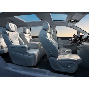 550KM Compact EV MPV Electric Car Roewe IMAX8 Mid Large