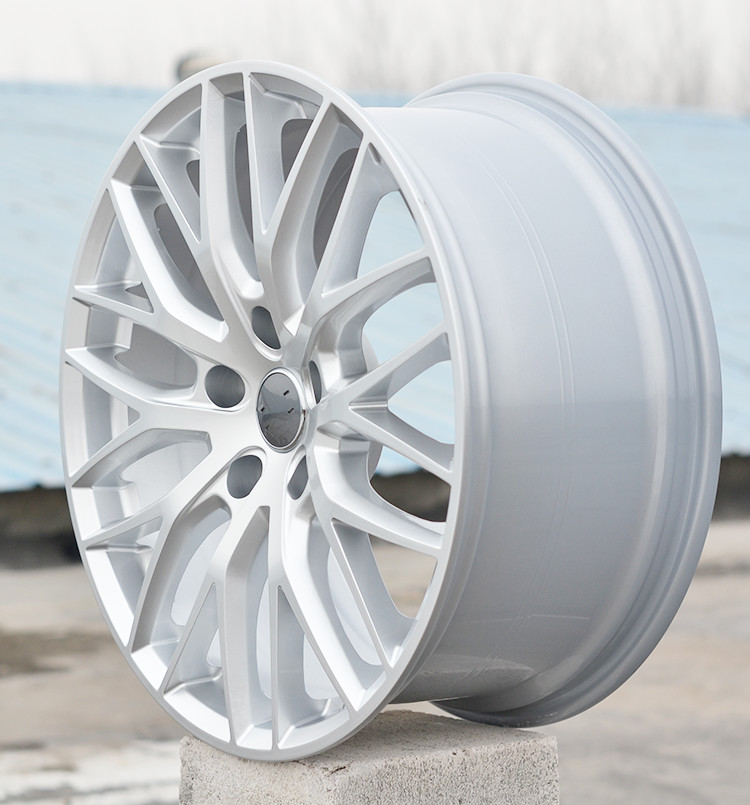 Staggered Mesh Design 18/20 Inch Audi Replica Wheels PCD 5X112/130