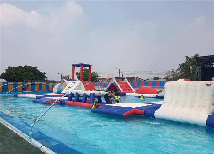 Anti - UV 0.9mm PVC Tarpaulin Inflatable Water Obstacle Course For Lake