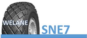 China Rubber Bus / Off Road Truck Tyres Loose Road Surface Width Stable Ride factory