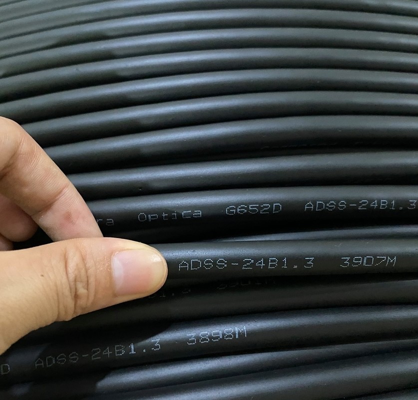 JQ 9.8mm Fiber Optic ADSS Cable For 100M/200M/300M/400M Span
