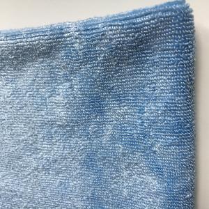 China White 100% polyester shiny weft wipes factory