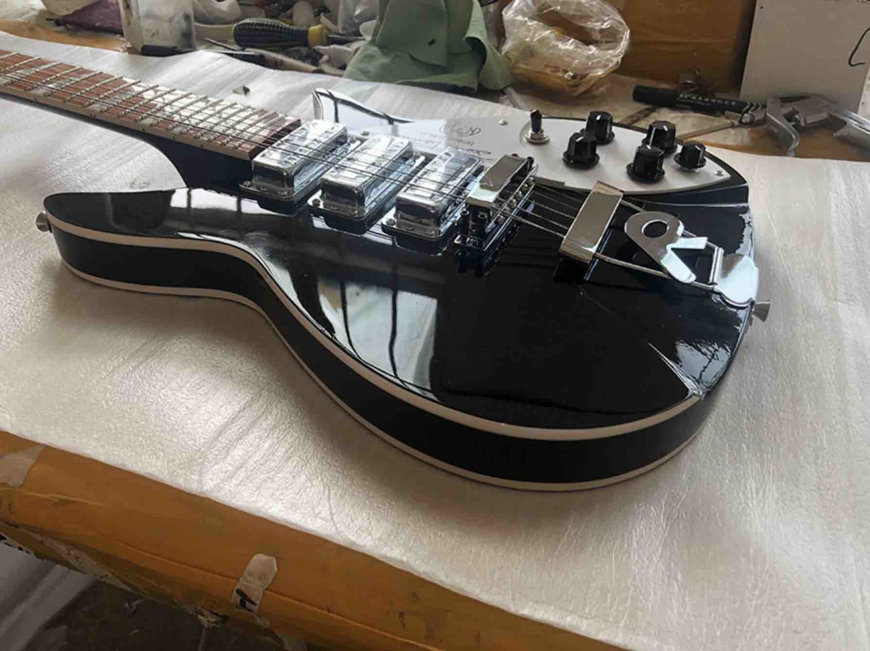 Body Celluloid Back Side 12 Strings Ricken 325 Electric Guitar BlackMahogany Body Rosewood Fingerboard Accept Customized