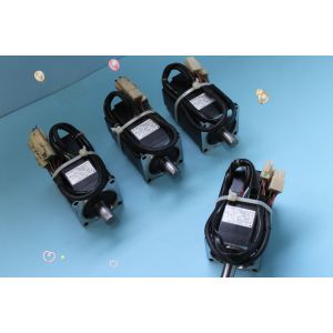 China Yaskawa SGME-02BF12 AC SERVO MOTOR 2.7A 200W 3000RPM 100V NEW on sale