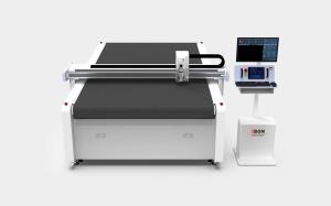 China 60MM CNC Leather Cutting Machine 60mm/s - 2200mm/s Shoe Upper Cutting Machine factory