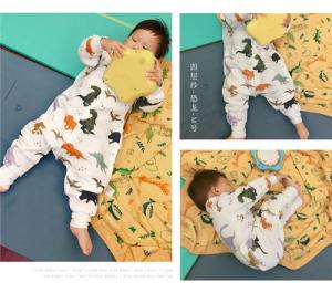 China Anti Kick Muslin Baby Pajamas Baby Sleeping Romper Soft Touch Eco - Friendly factory