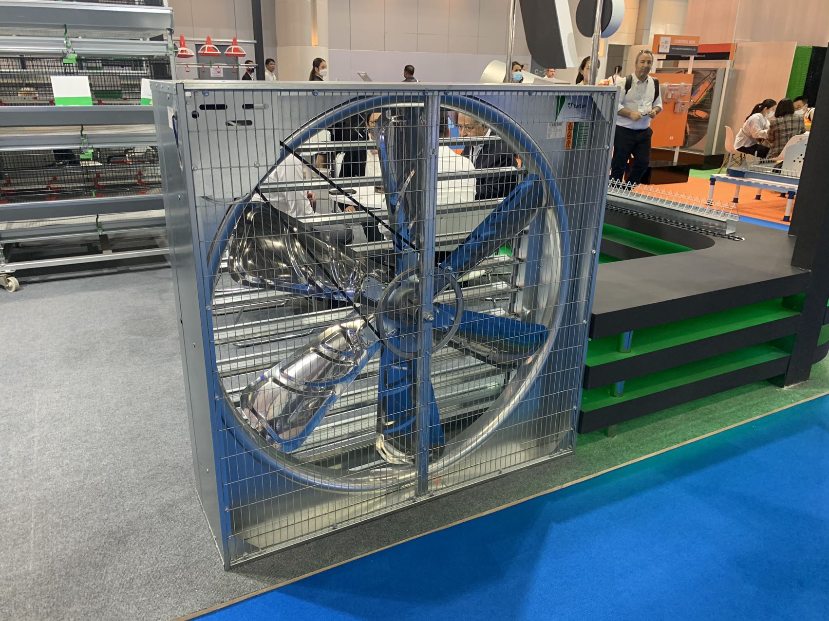 Source Factory 50 Inch Pig Pen Using Poultry Exhaust Fan Poultry Fan Poultry Farm Ventilation Fans for Sale
