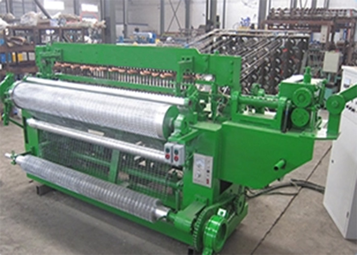 2.2kw Motor 1.2mm Plc Welded Wire Mesh Machine