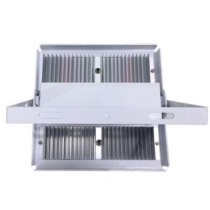 China High Efficiency IP66 100W LED Flood Light Lumileds Luxeon 5050 Chip factory