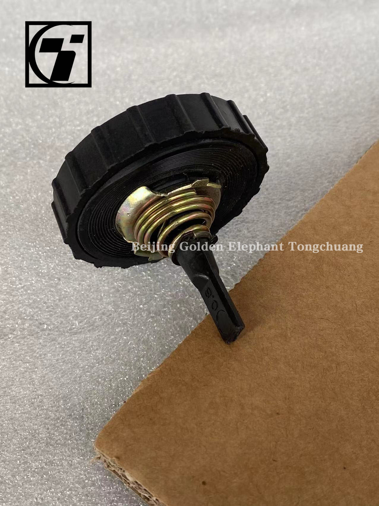 Foton Aumark Truck Tie Rod Power Steering Oil Cap 1105134000022 1108934000022 L0340040024A0 1105934000009 1104934000124 Plastic