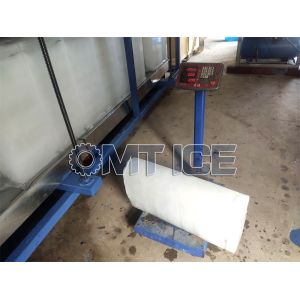 Compact Industrial Ice Block Making Machine 3000kg Capacity Multifunctional