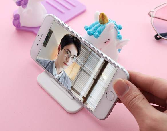 Cartoon Silicone Lazy Mobile Phone Holder Unicorn Car Desktop Multi-function Adjustable Bracket Non-slip Stand
