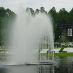 Outdoor 1.5m Flower Floating Water Fountain For Lake
